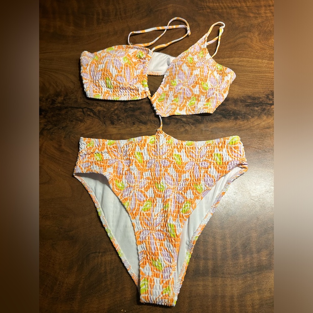 NEW SHEIN Rouched One Piece Swimsuit